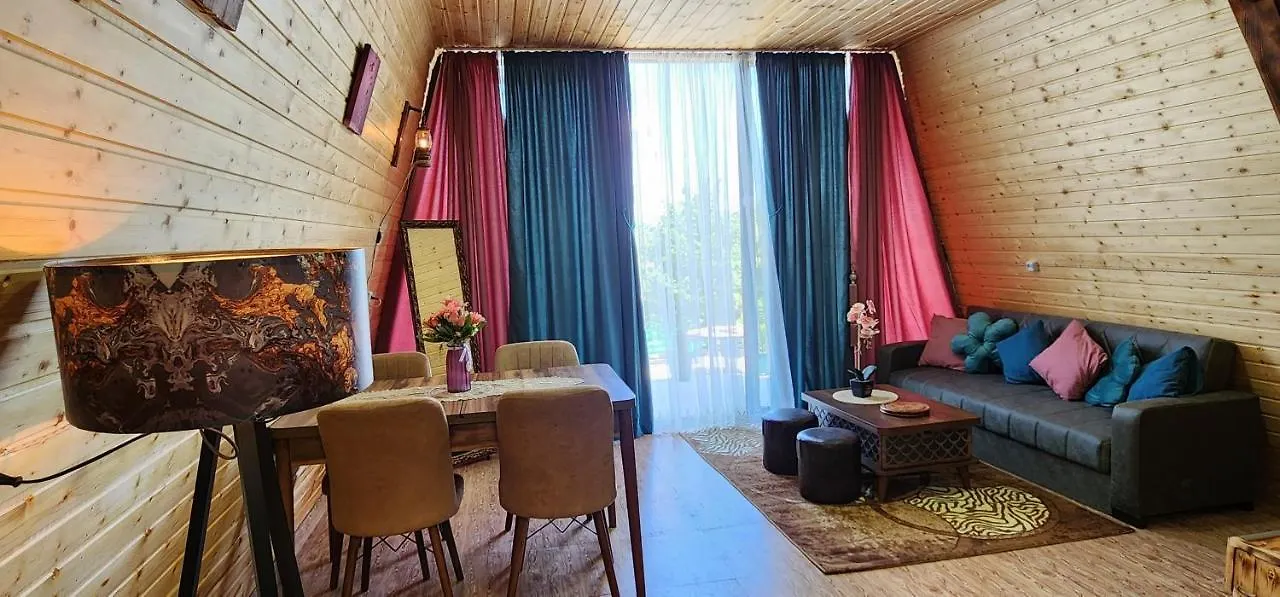 Daiana Green House Batumi Apartment