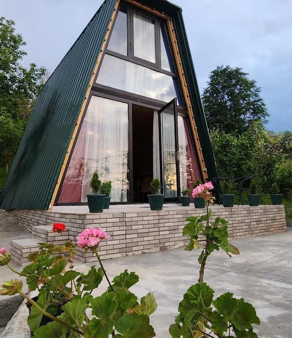 Daiana Green House Batumi 0*,